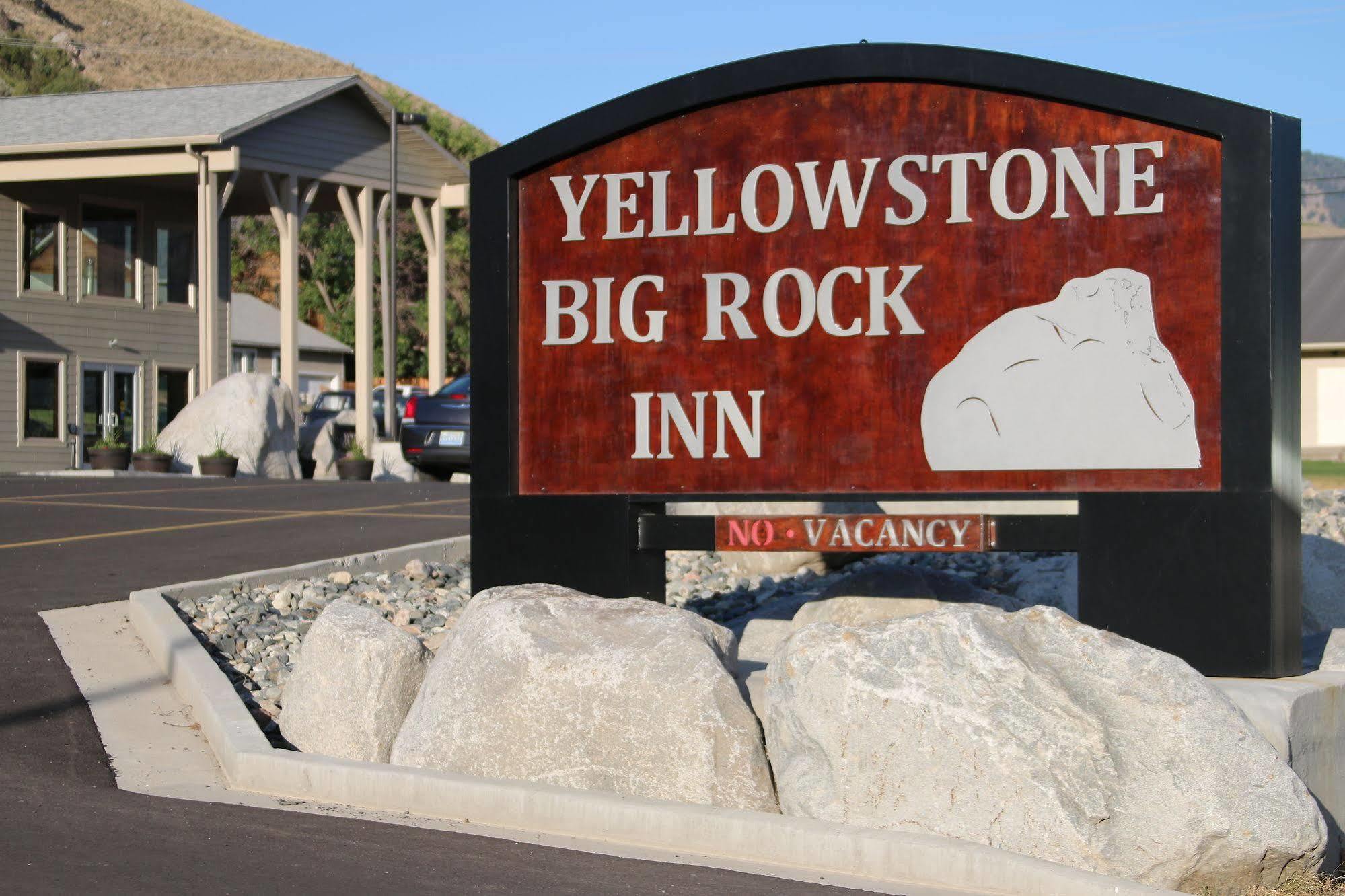 Yellowstone Big Rock Inn Gardiner Exteriör bild